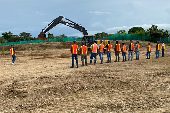 PRACTICAS-EXCAVADORA-HIDRAULICA-PANAMA