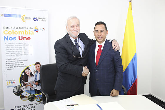 firma-convenio.makro-consulado-panama