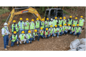 grupo makro certifico operadores en diversas maquinarias en antioquia colombia 1