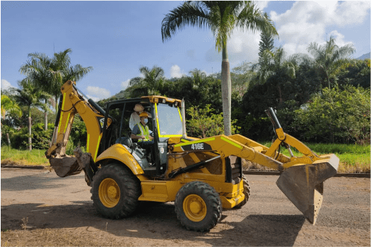 consideraciones a seguir en la operacion de retroexcavadoras y bulldozer tractor de cadena