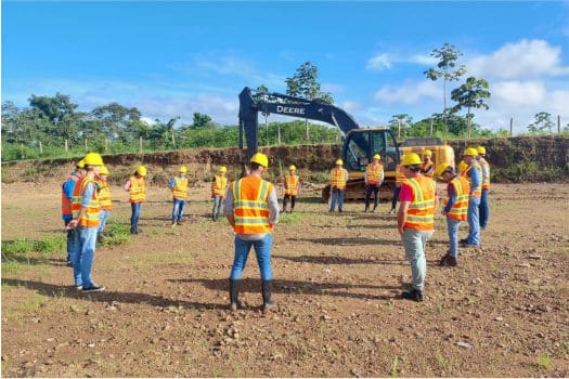 inicia modulo practico de excavadora hidraulica grupo makro